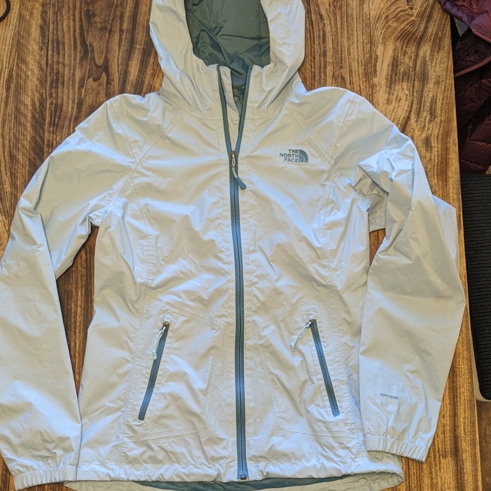 The North face dryvent